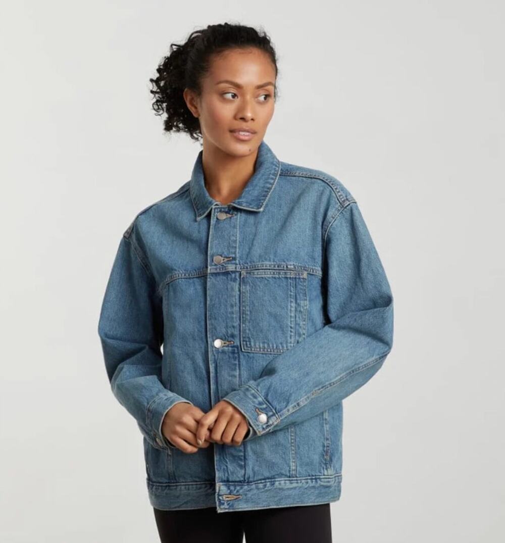 EVERLANE Unisex Everyone Denim Jacket Small Broken in Blue Organic Cotton NWT